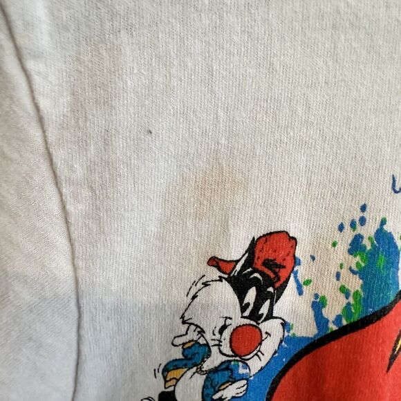 Vintage looney Tunes 1991 Pump Up The Volume okay Condition - Picture 9 of 12